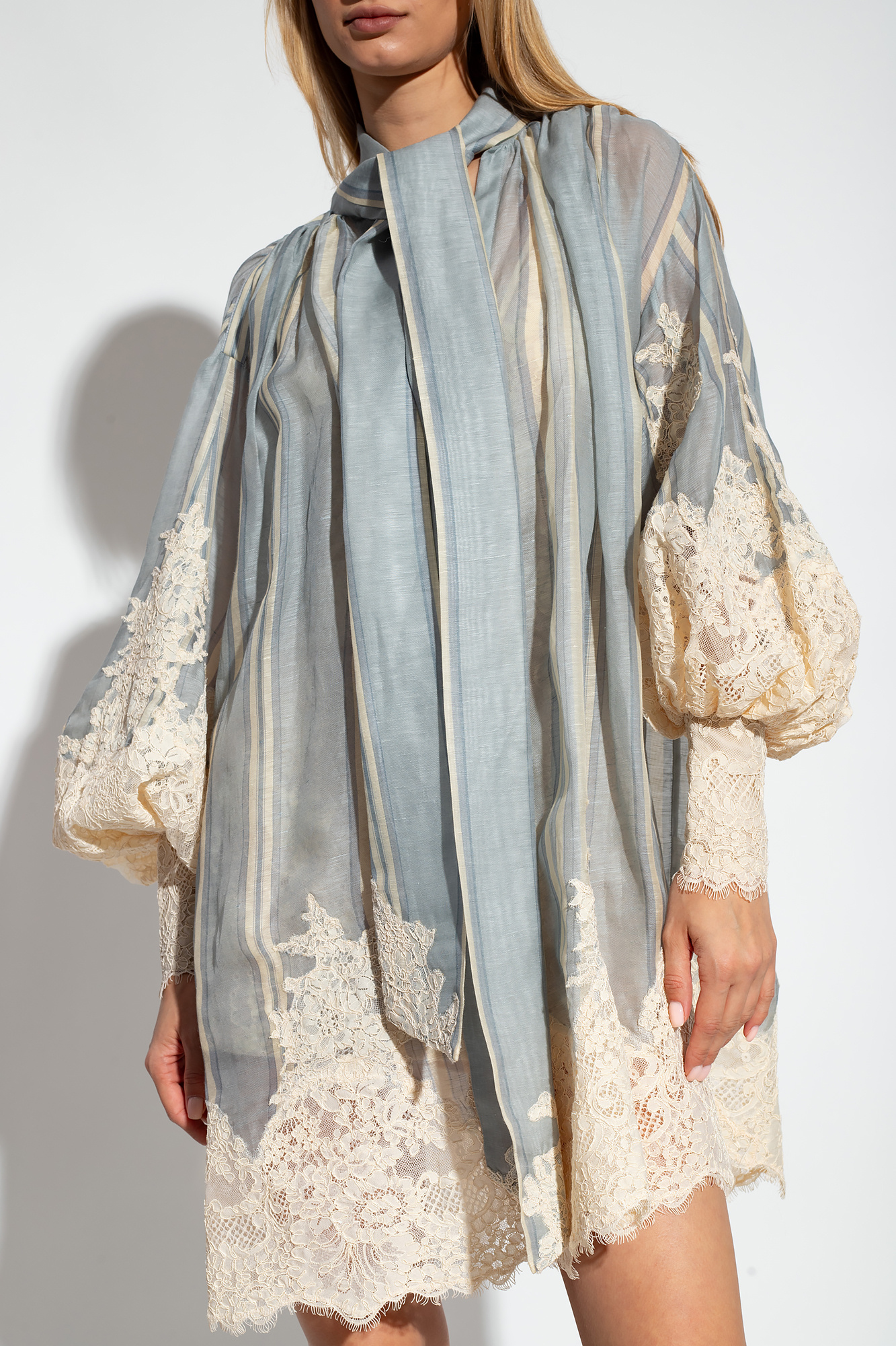 【ZIMMERMANN】ヴィンテージプリント シルクツイル ベルトドレス NWOT Zimmermann Corsage Plisse Pleated Floral V Neck Mini